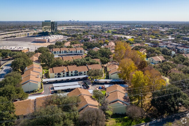 Context - Torino Villas Apartments