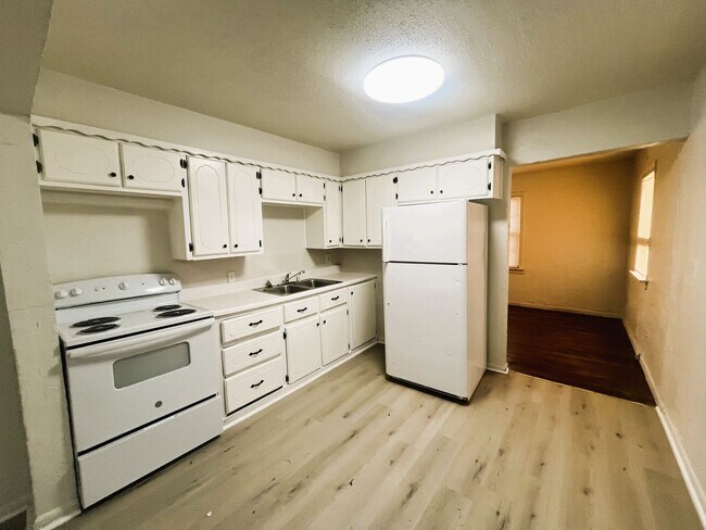 Foto del edificio - 2644 NW 11th St