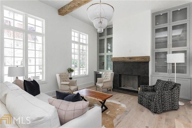 Foto del edificio - 11279 Serenbe Ln