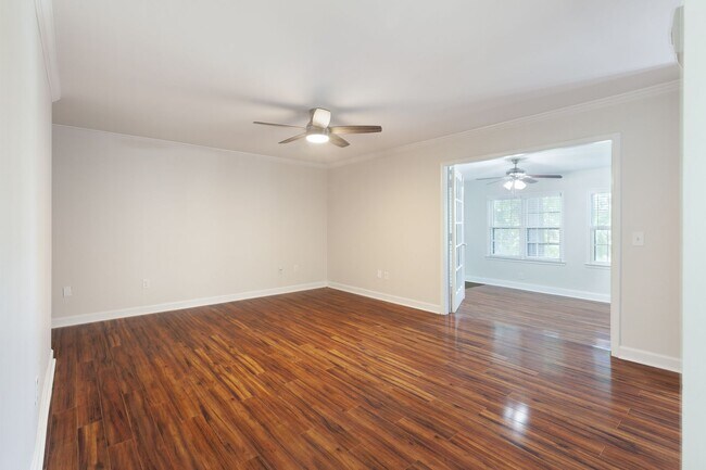 Foto del edificio - Spacious 2/2 Condo w/ Pool and Onsite Golf Course!