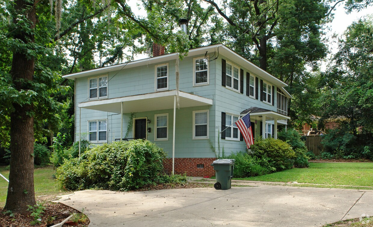 Foto del edificio - 1317-1319 Cherry St