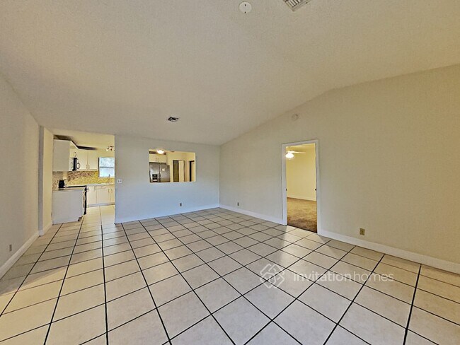 Building Photo - 5200 Edgecliff Ave