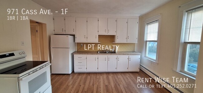 Building Photo - Heat & Hot Water - W/D Hook-ups - Garage P...