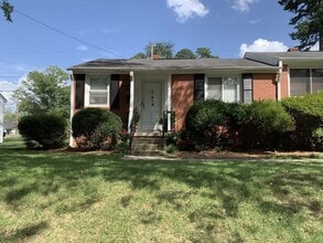 Building Photo - 614 N Tremont Dr