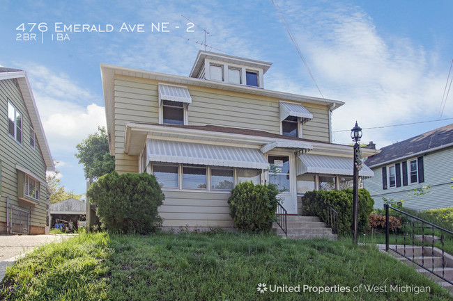Building Photo - 476 Emerald Ave NE