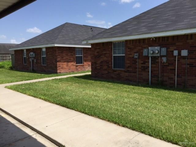 Foto del edificio - 16 West Dr