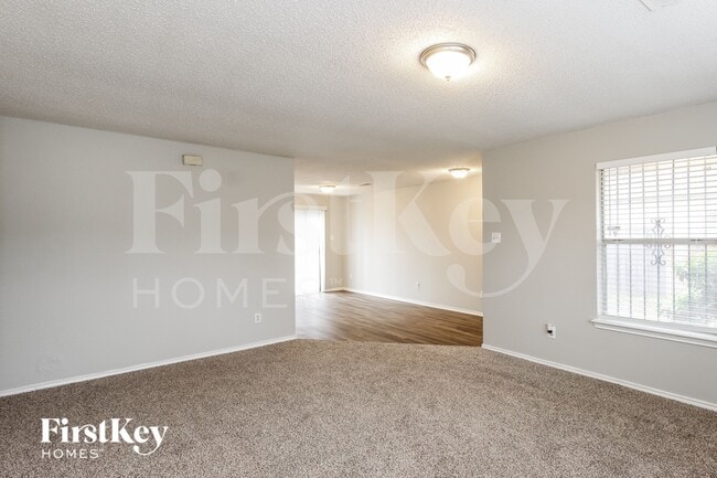 Building Photo - 10244 Budtime Ln