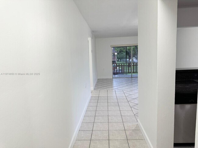 Foto del edificio - 11205 SW 88th St