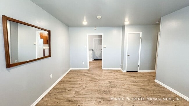 Building Photo - 2806 60th St