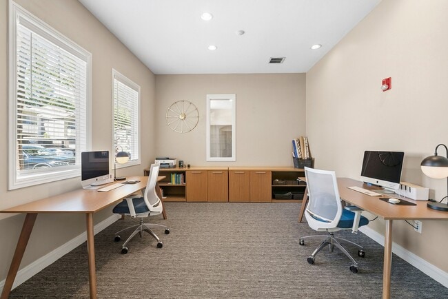 Building Photo - Preserve at Blue Ravine Apartments