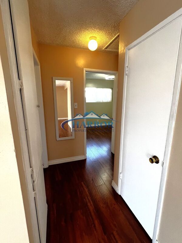 Foto del edificio - 4747-4747 W 160th St