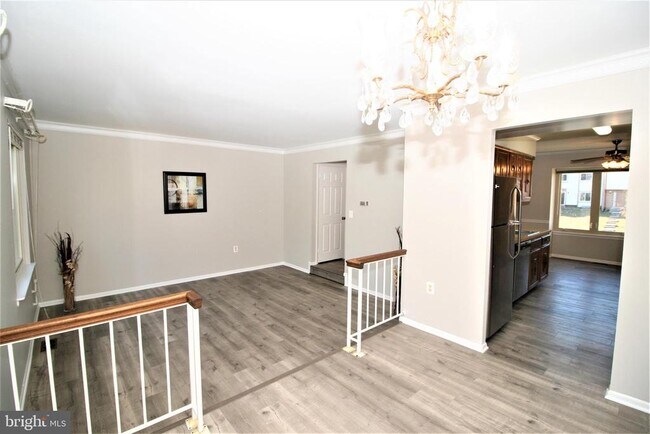 Foto del edificio - 8943 Centerway Rd