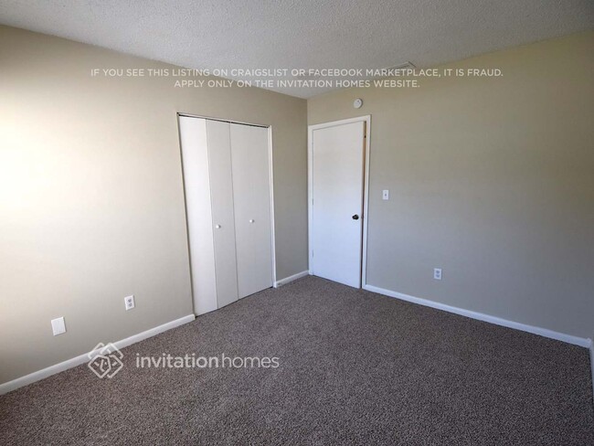 Foto del edificio - 504 Hillside Ct