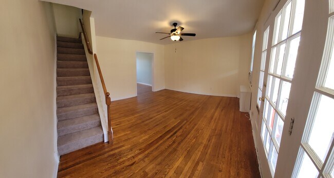 Living Room - 444 Markle St