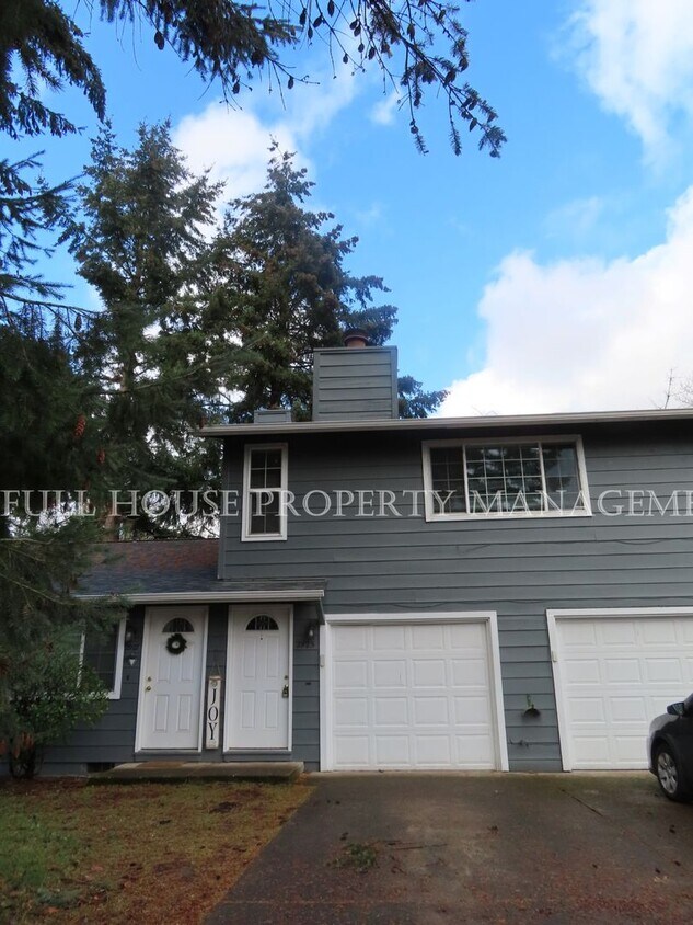 Primary Photo - 2925Applewood