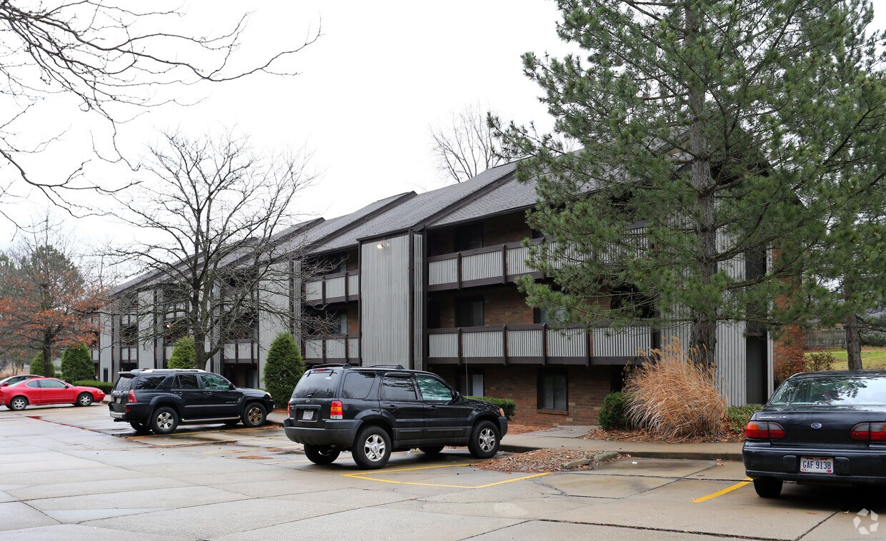 Foto del edificio - 1300 Bailey Rd