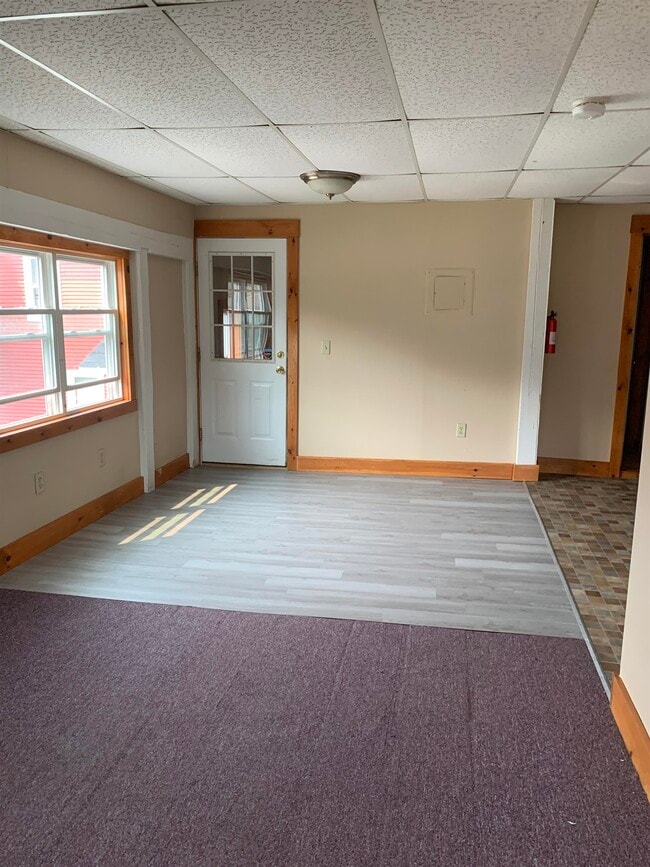 Building Photo - 4040 US-5