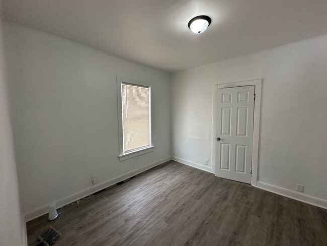 Foto del edificio - 3069 N 29th St