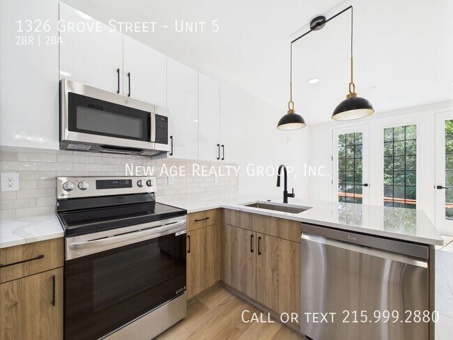 Foto del edificio - 1326 Grove St