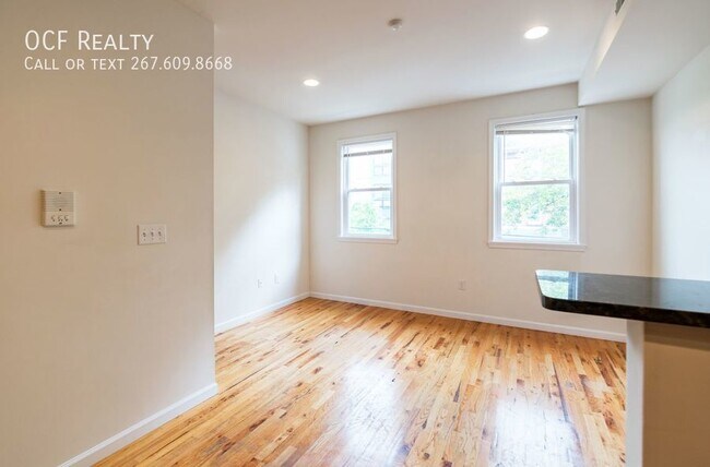 Building Photo - 5 Bed West Philadelphia Apartment