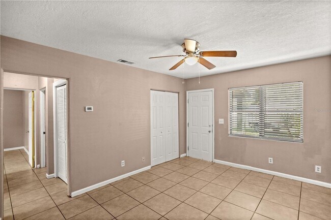 Foto del edificio - 2150 NE 3rd St