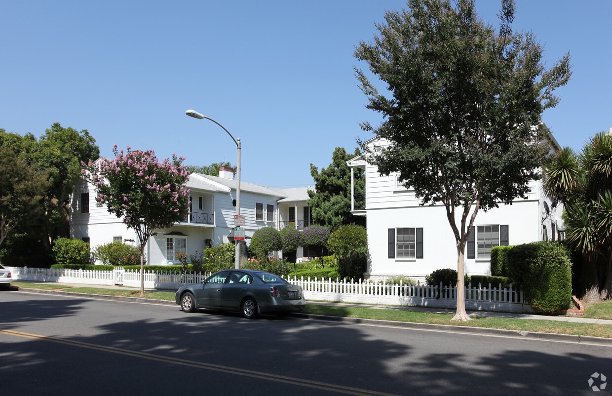 308312 Spalding Dr, Beverly Hills, CA 90212 Apartments 308312