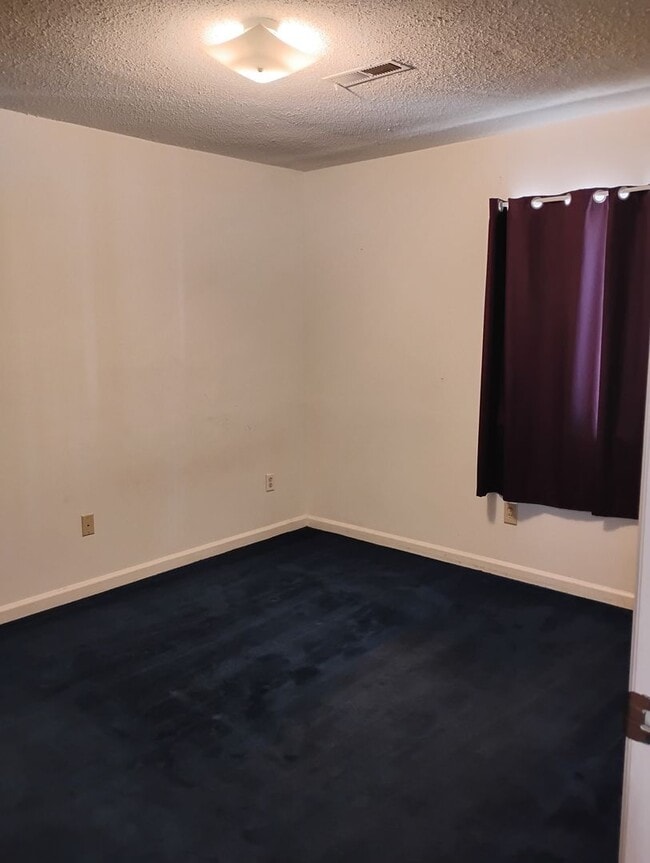 Building Photo - Unit 21F- Golf Colony