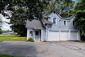 Building Photo - 19 Maple St