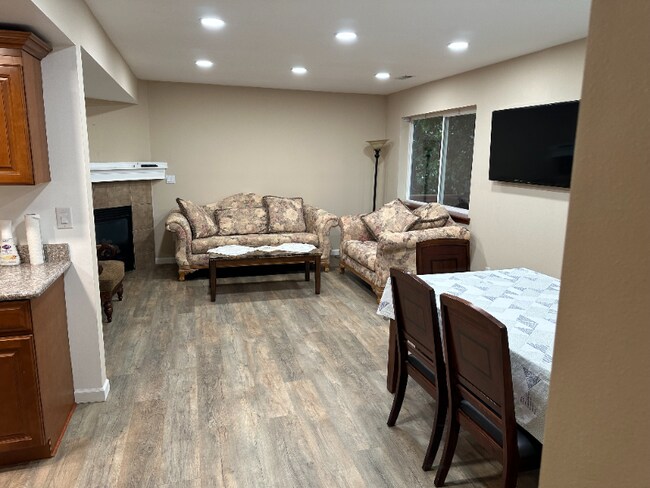 Foto del edificio - 17509 32nd Ave W