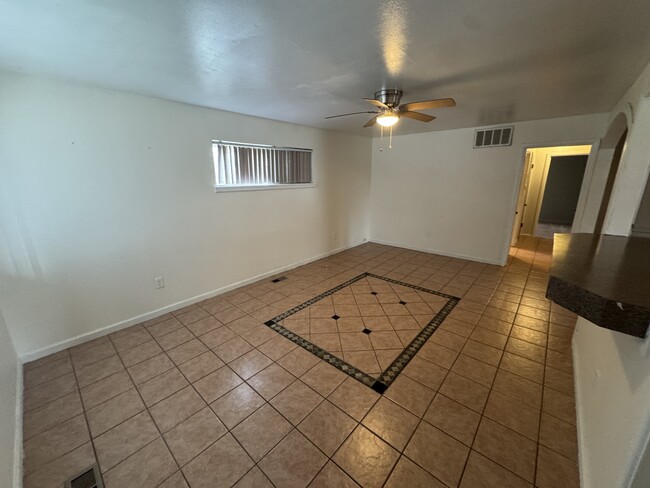 Building Photo - 4500 Schaer St