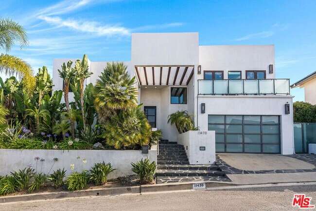 Foto del edificio - 11470 Dona Evita Dr