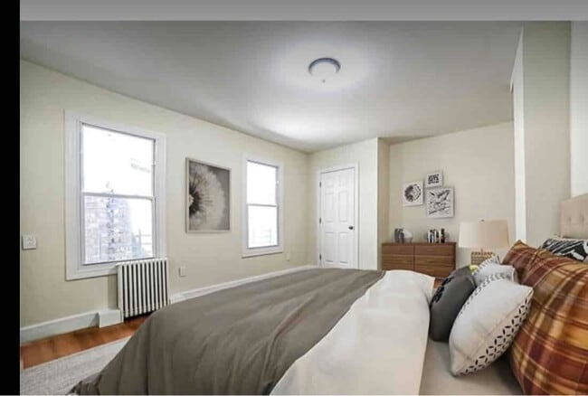 Foto del edificio - 10 Locust Hill Ave