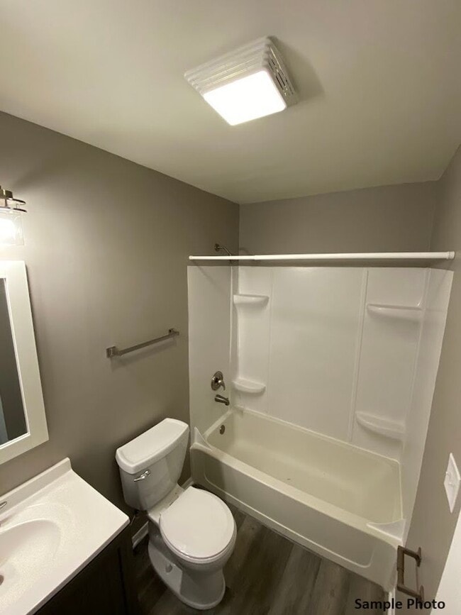 Interior Photo - Antioch Manor Apartments