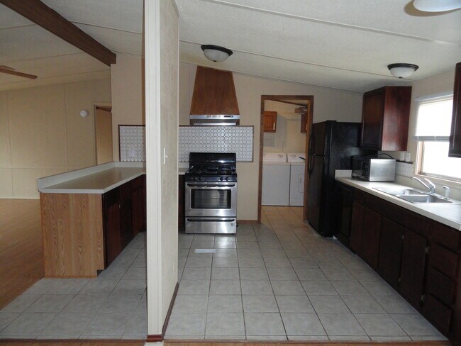 Foto del edificio - 3 bedroom home