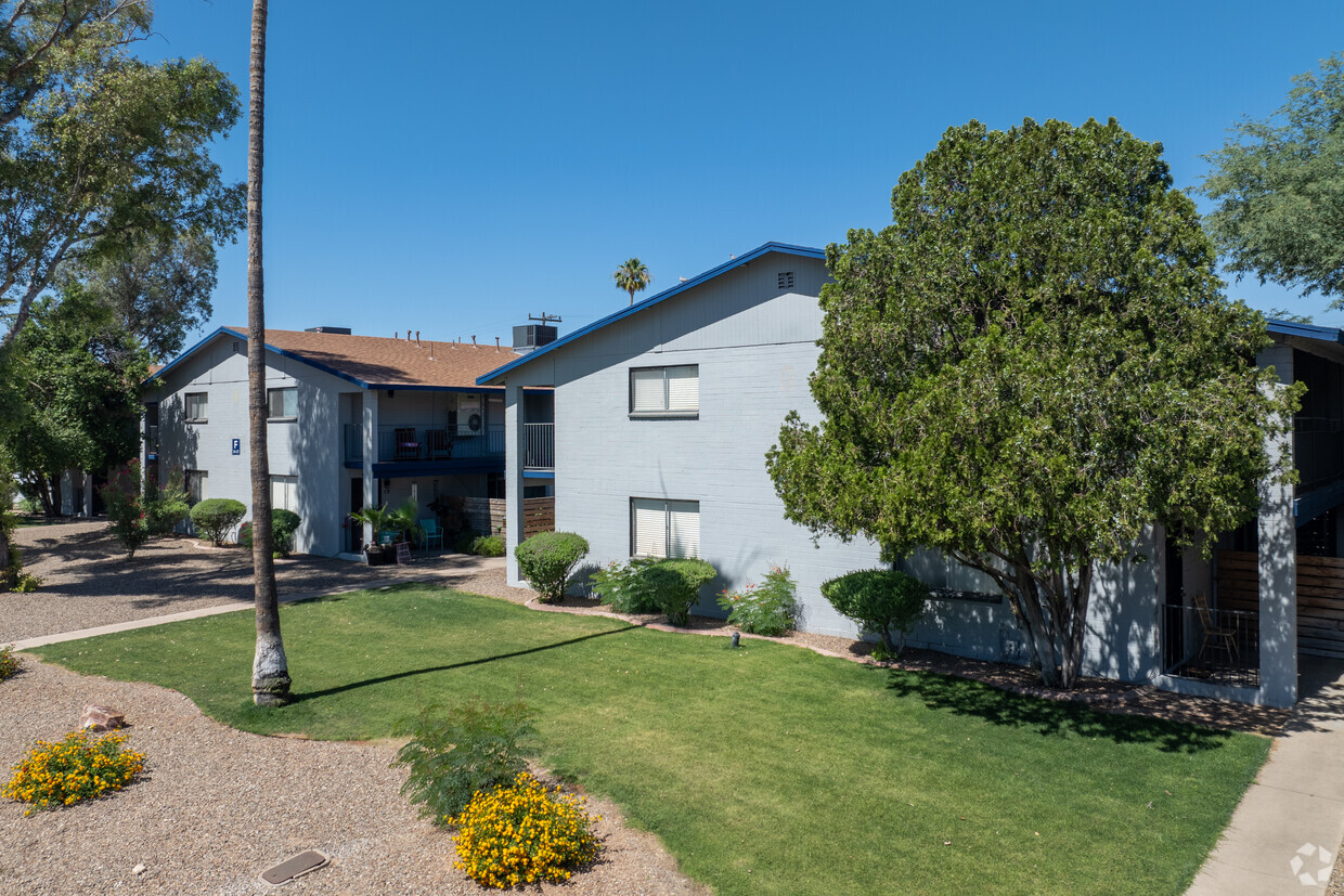 Primary Photo - Vertical North Apartments