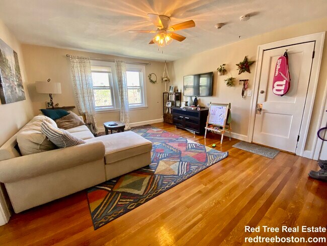 Foto del edificio - 4907 Washington St