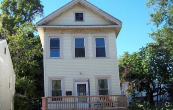 Building Photo - 1111 Yale Ave