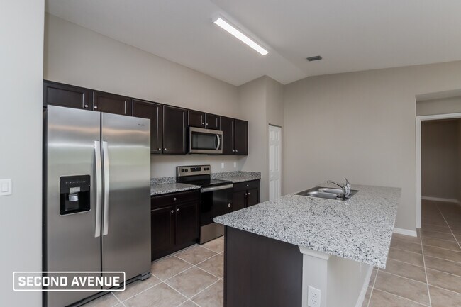 Foto del edificio - 1050 San Rafael Rd SW