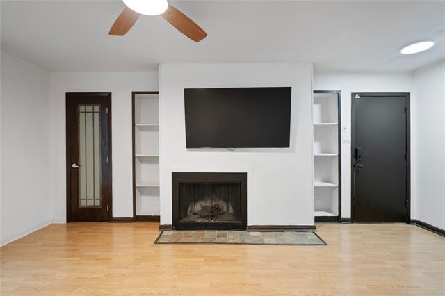 Building Photo - 5218 Fleetwood Oaks Ave