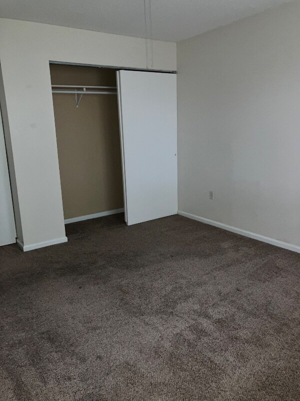 Foto del edificio - 1718 Hunters Trail