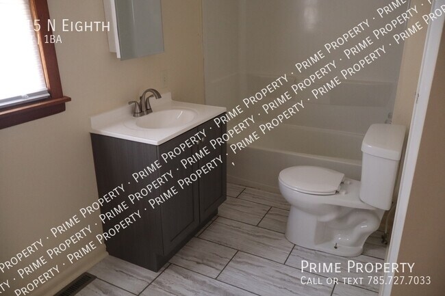 Foto del edificio - 915 N Eighth-