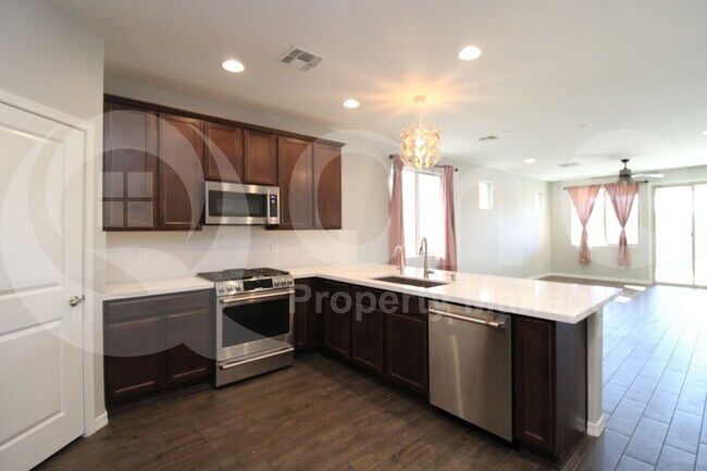 Building Photo - 12449 W Forest Pleasant Pl