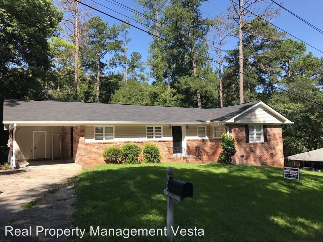 Primary Photo - 480 General Winship Dr S