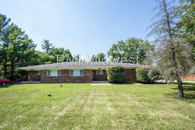 Building Photo - 2466 Tansel Rd