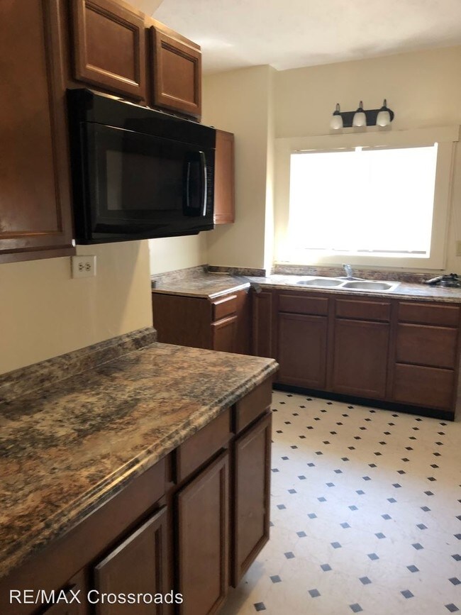 Foto del edificio - 4 br, 2 bath House - 919 Lovers Lane