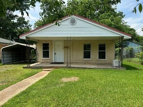 Building Photo - 1139 Dudley Ln