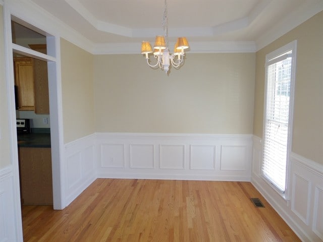 Building Photo - 200 Oak Pine Drive