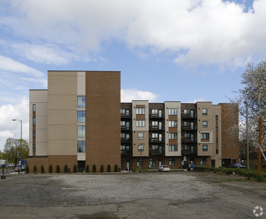 Building Photo - The Magnolia
