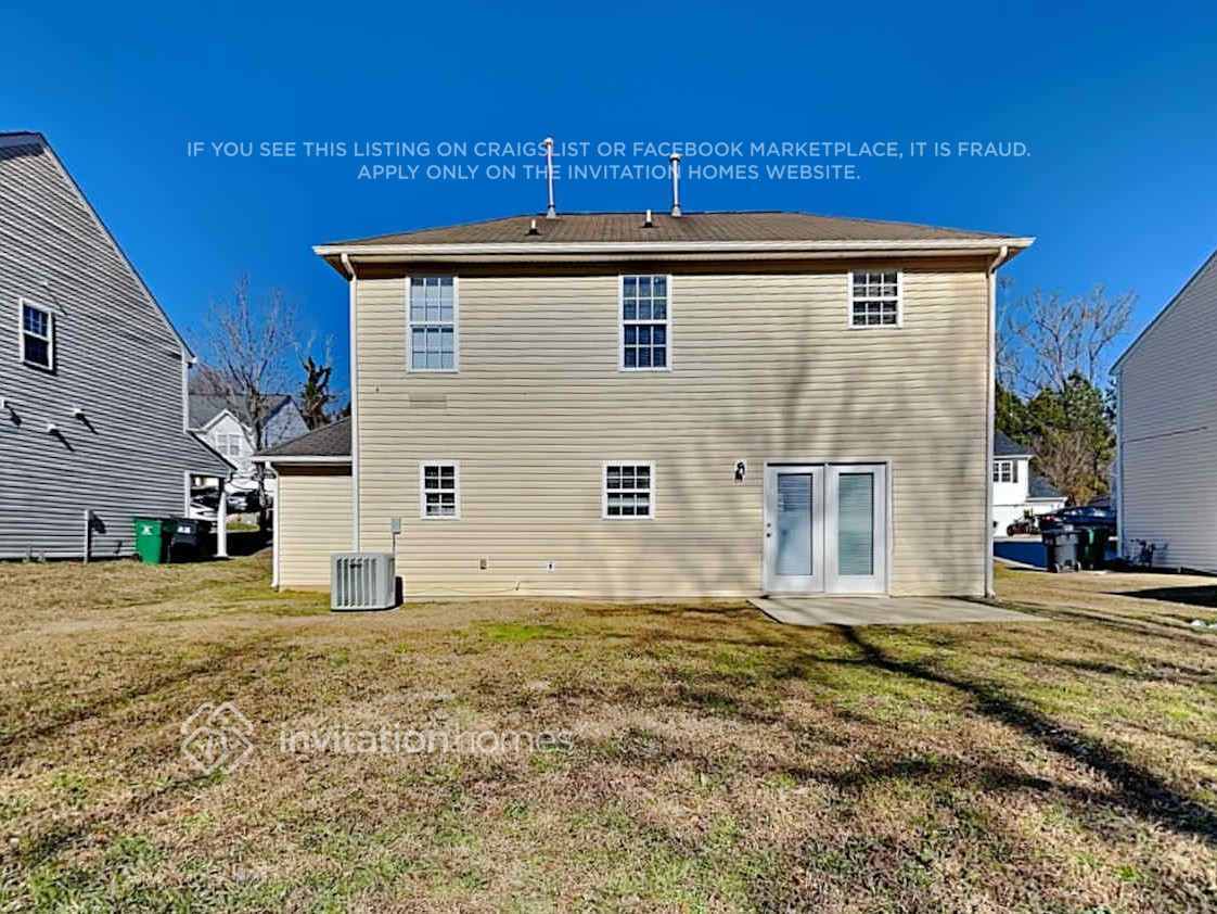 Foto del edificio - 6504 Nevin Glen Dr