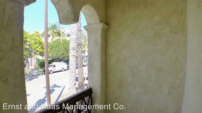 Foto del edificio - 1136 E 3rd St